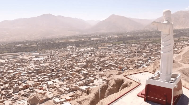 Mirador Cristo Blanco Moquegua